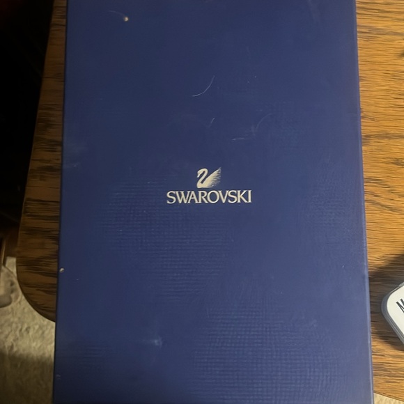 SWAROSKI NECKLACE - Picture 3 of 4